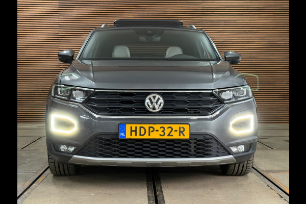 Volkswagen T-Roc 2.0 TSI 4Motion Sport | Pano | Virtual |19 INCH | Leder | ACC | Beats Audio | Winterpakket |