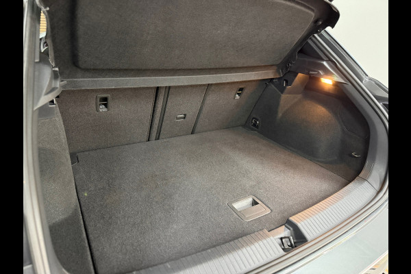Volkswagen T-Roc 2.0 TSI 4Motion Sport | Pano | Virtual |19 INCH | Leder | ACC | Beats Audio | Winterpakket |