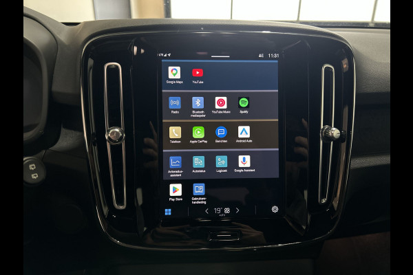 Volvo XC40 Recharge Core | Achteruitrijcamera | Carplay |  Soh (batterijcheck) Waarde 92,4 %