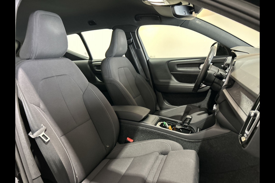 Volvo XC40 Recharge Core | Achteruitrijcamera | Carplay |  Soh (batterijcheck) Waarde 92,4 %