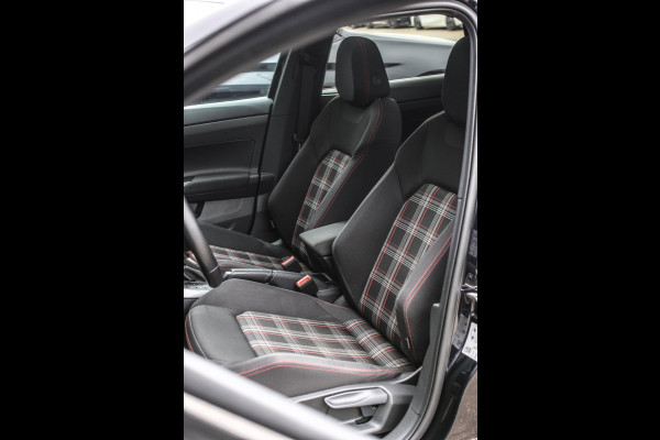 Volkswagen Polo 2.0 TSI GTI *Pano*Beats*Keyless*Virtual*DSG*