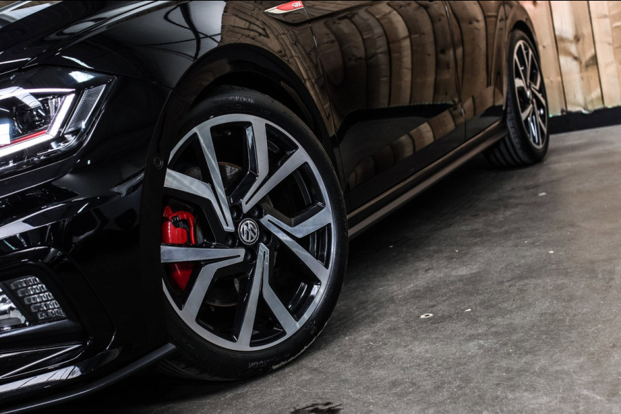 Volkswagen Polo 2.0 TSI GTI *Pano*Beats*Keyless*Virtual*DSG*