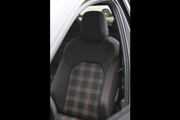 Volkswagen Polo 2.0 TSI GTI *Pano*Beats*Keyless*Virtual*DSG*