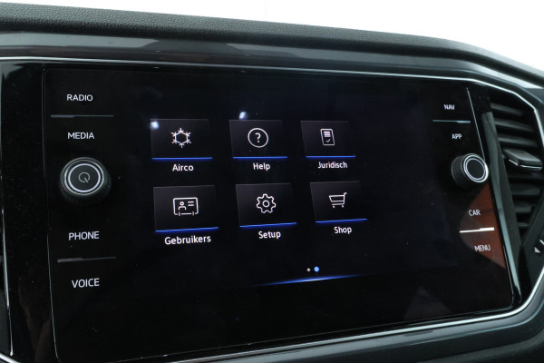 Volkswagen T-Roc 1.0 TSI R-Line Virtual, Navigatie, Apple carplay, Climate,