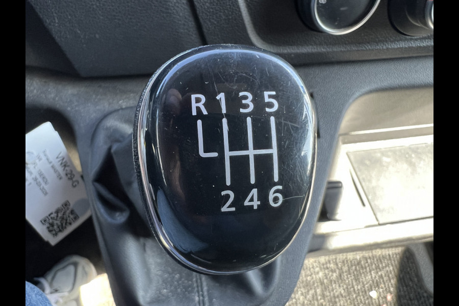 Renault Master T35 2.3 dCi 130 L4H2 EL