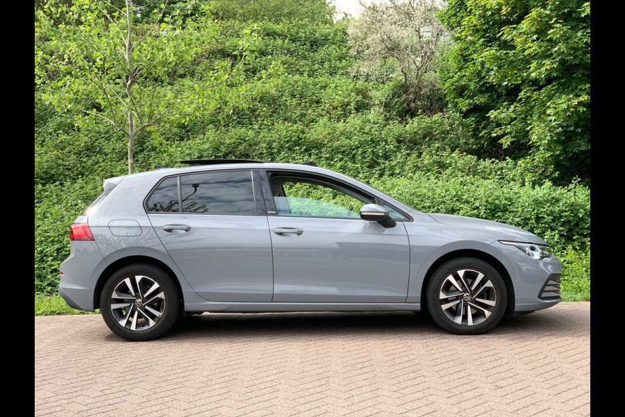 Volkswagen Golf 2.0 TDI Style PANO IQ-LIGHT NARDO 2021