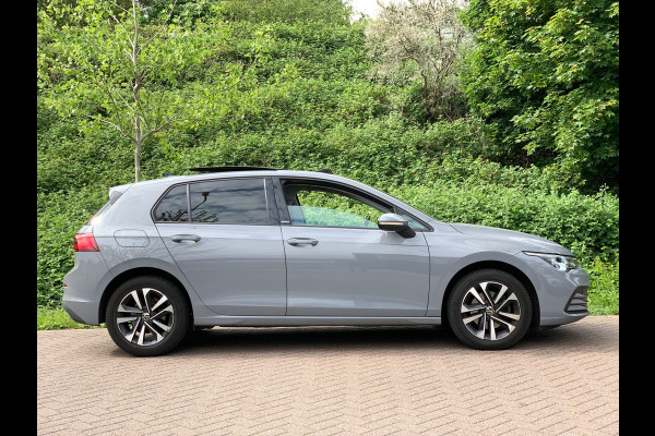 Volkswagen Golf 2.0 TDI Style PANO IQ-LIGHT NARDO 2021