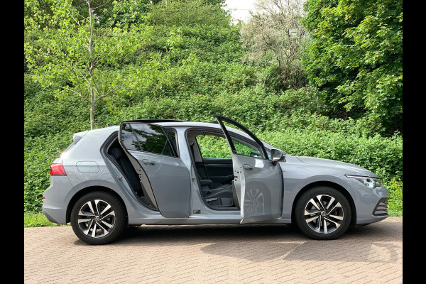 Volkswagen Golf 2.0 TDI Style PANO IQ-LIGHT NARDO 2021