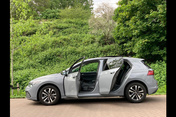 Volkswagen Golf 2.0 TDI Style PANO IQ-LIGHT NARDO 2021
