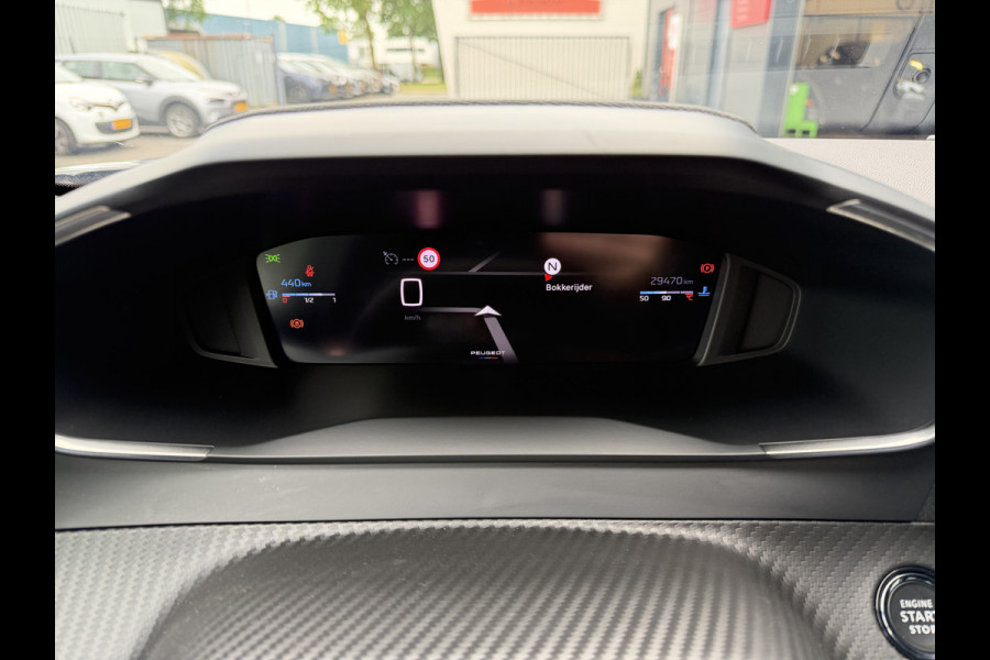 Peugeot 2008 100pk Allure (Keyless Entry - Automatische Airco - Parkeersensoren V+A - LED - 17"incl 4S - Navigatie - Apple Carplay)