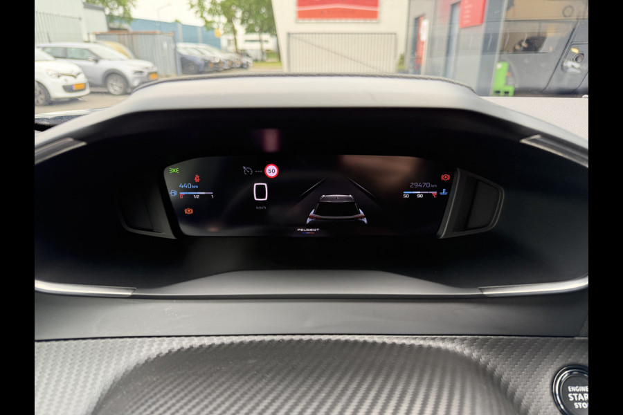 Peugeot 2008 100pk Allure (Keyless Entry - Automatische Airco - Parkeersensoren V+A - LED - 17"incl 4S - Navigatie - Apple Carplay)