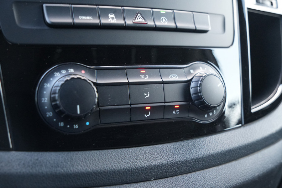 Mercedes-Benz Vito 116 CDI Extra Lang - Trekhaak - LED - Camera - Airco - Betimmering - Stoelverwarming - PDC - Rijklaar