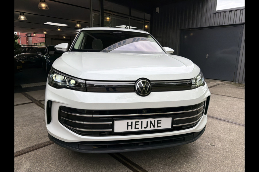 Volkswagen Tiguan 1.5 204PK eHybrid ELEGANCE SPORT IQ.LIGHT/TREKHAAK/PANORAMADAK****