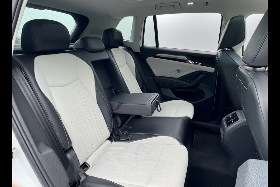 Volkswagen Tiguan 1.5 204PK eHybrid ELEGANCE SPORT IQ.LIGHT/TREKHAAK/PANORAMADAK****