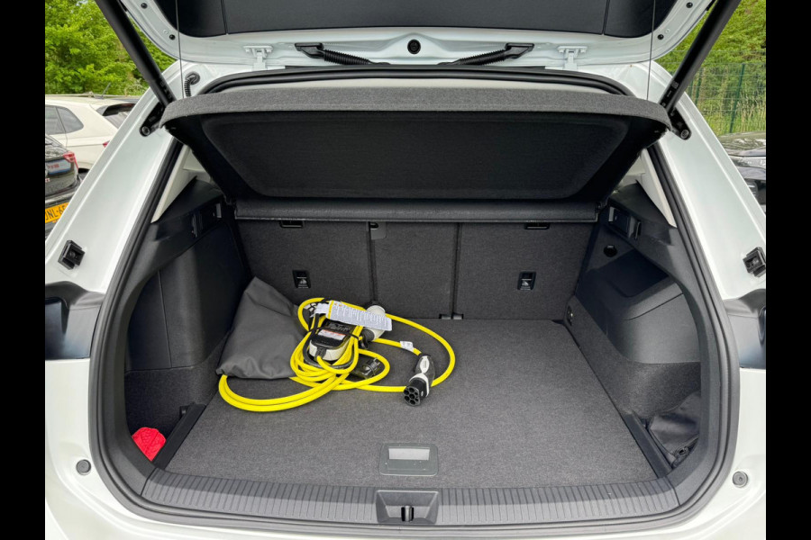 Volkswagen Tiguan 1.5 204PK eHybrid ELEGANCE SPORT IQ.LIGHT/TREKHAAK/PANORAMADAK****
