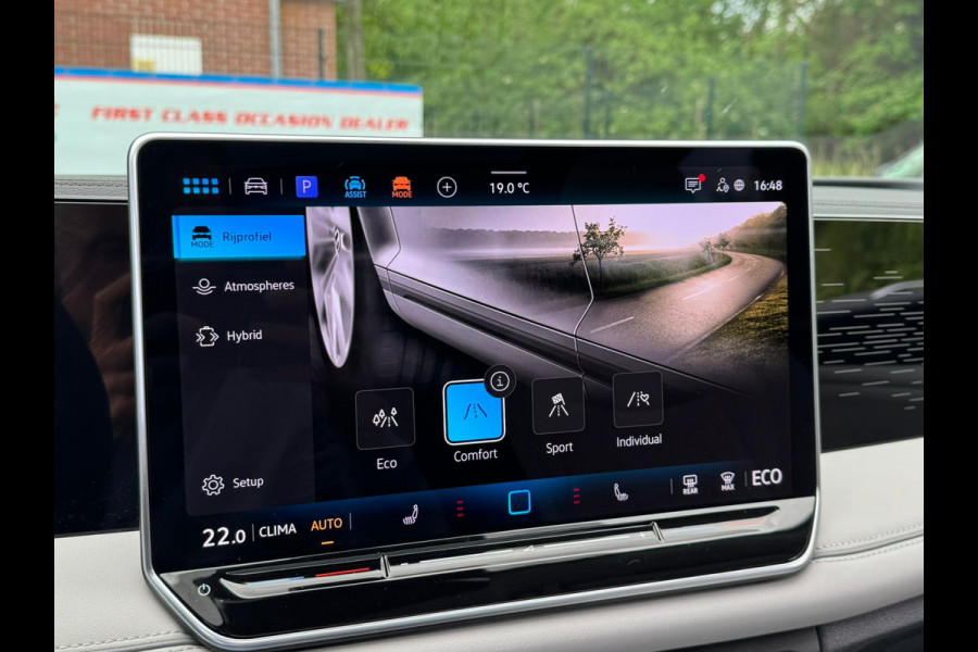 Volkswagen Tiguan 1.5 204PK eHybrid ELEGANCE SPORT IQ.LIGHT/TREKHAAK/PANORAMADAK****
