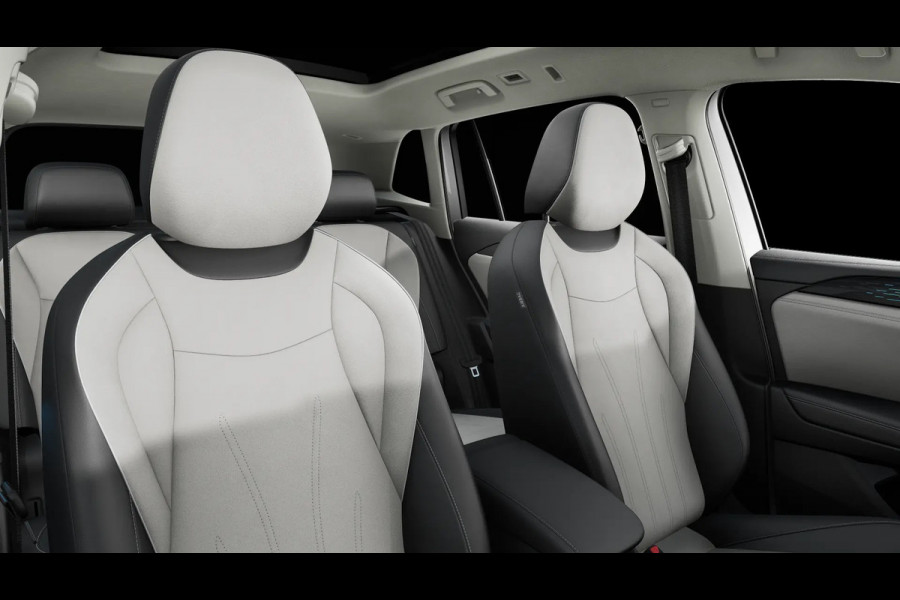 Volkswagen Tiguan 1.5 204PK eHybrid ELEGANCE SPORT IQ.LIGHT/TREKHAAK/PANORAMADAK****