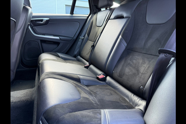 Volvo V60 2.0 T4 Business Sport R Design - Automaat - Navi - Trekhaak - Org.NL