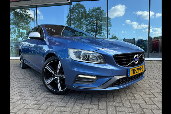 Volvo V60 2.0 T4 Business Sport R Design - Automaat - Navi - Trekhaak - Org.NL