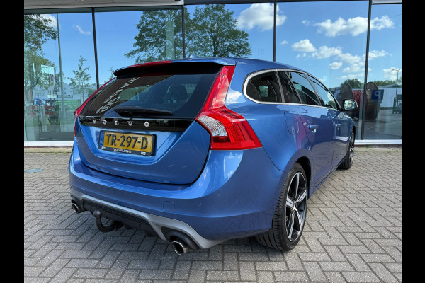Volvo V60 2.0 T4 Business Sport R Design - Automaat - Navi - Trekhaak - Org.NL