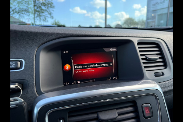 Volvo V60 2.0 T4 Business Sport R Design - Automaat - Navi - Trekhaak - Org.NL