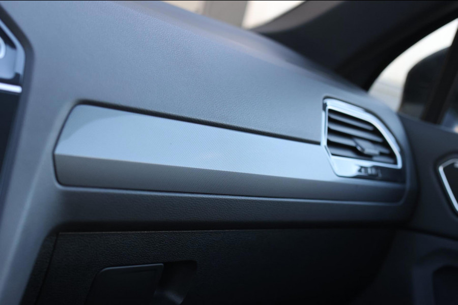 Volkswagen Tiguan 2.0 TSI 4Motion 230Pk 3X R-Line *Pano*Dynaudio*Leder*DCC*Standkachel*