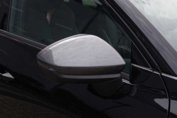 CUPRA Terramar 1.5 TSI e-Hybrid 272 PK VZ America s CUP, Leder, Panoramadak, Sennheiser Sound, Kuipstoelen, Martix-LED