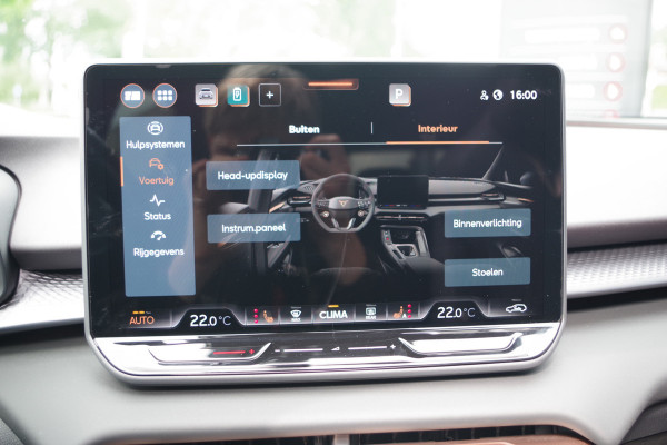 CUPRA Terramar 1.5 TSI e-Hybrid 272 PK VZ America s CUP, Leder, Panoramadak, Sennheiser Sound, Kuipstoelen, Martix-LED