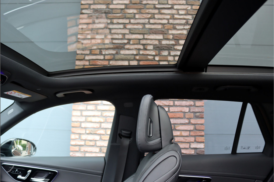 Mercedes-Benz GLC 400e 4MATIC AMG Line Aut9 | Distronic Pro | Memory | Trekhaak | Verwarmd Stuurwiel | Panoramadak | Nightpakket | Camera | Dodehoekassistent |