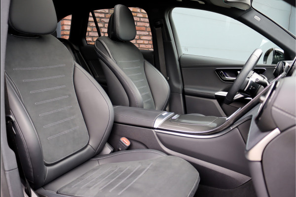 Mercedes-Benz GLC 400e 4MATIC AMG Line Aut9 | Distronic Pro | Memory | Trekhaak | Verwarmd Stuurwiel | Panoramadak | Nightpakket | Camera | Dodehoekassistent |