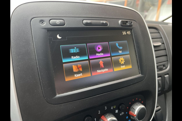 Renault Trafic 2.0 dCi 120pk L2 Work Edition Lease €253p/m, 2x Schuifdeur, Trekhaak, Airco, Navi, PDC, Led, Cruise controle, Onderhoudshistorie aanwezig