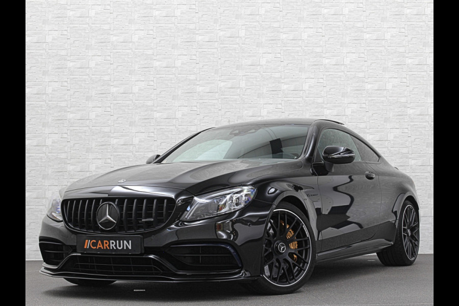 Mercedes-Benz C-Klasse Coupé 63 S AMG | Keramisch | Schaalstoelen | Carbon | AMG Driver's Package | Aero-Pakket | Panorama | Burmester | Multi-Beam LED | Memory | ACC | Rij-Assistentie Pakket | Keyless-Go | Sfeerverlichting | Carplay |
