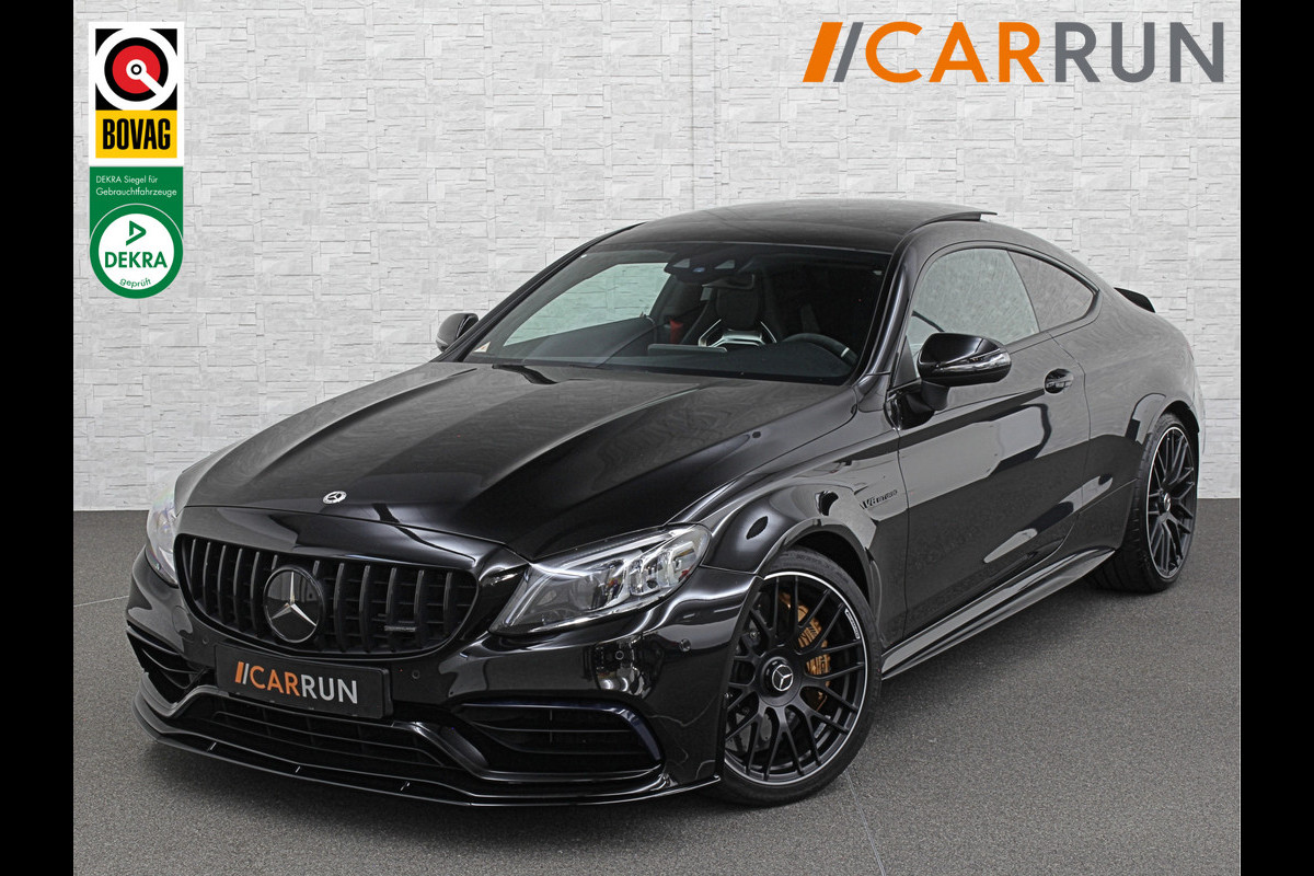 Mercedes-Benz C-Klasse Coupé 63 S AMG | Keramisch | Schaalstoelen | Carbon | AMG Driver's Package | Aero-Pakket | Panorama | Burmester | Multi-Beam LED | Memory | ACC | Rij-Assistentie Pakket | Keyless-Go | Sfeerverlichting | Carplay |
