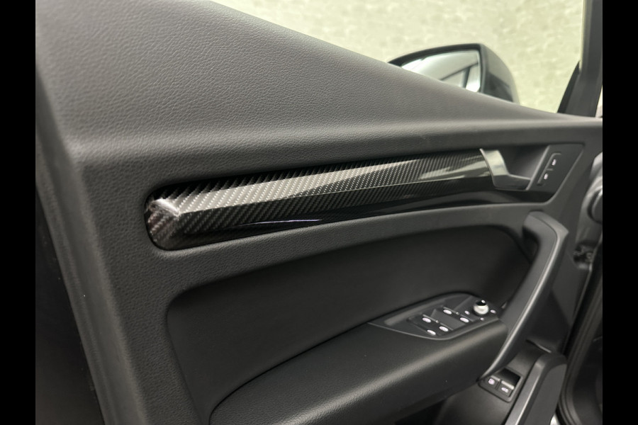 Audi Q5 Sportback S-Line | Luchtvering | Panorama | Carbon | Head-Up | Trekhaak | Keyless-Entry | Leder | Matrix-LED | Black-Optic | Standkachel | Virtual-Cockpit | Carplay | Getint Glas | Stoelverwarming | Zwarte Hemel | Draadloos Laden |