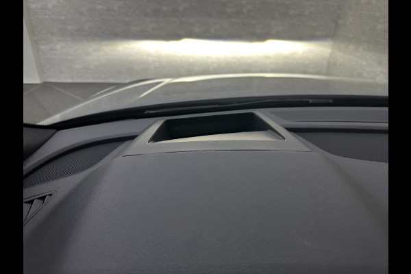 Audi Q5 Sportback S-Line | Luchtvering | Panorama | Carbon | Head-Up | Trekhaak | Keyless-Entry | Leder | Matrix-LED | Black-Optic | Standkachel | Virtual-Cockpit | Carplay | Getint Glas | Stoelverwarming | Zwarte Hemel | Draadloos Laden |