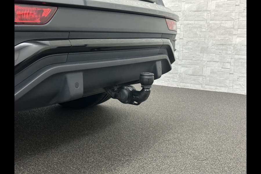 Audi Q5 Sportback S-Line | Luchtvering | Panorama | Carbon | Head-Up | Trekhaak | Keyless-Entry | Leder | Matrix-LED | Black-Optic | Standkachel | Virtual-Cockpit | Carplay | Getint Glas | Stoelverwarming | Zwarte Hemel | Draadloos Laden |