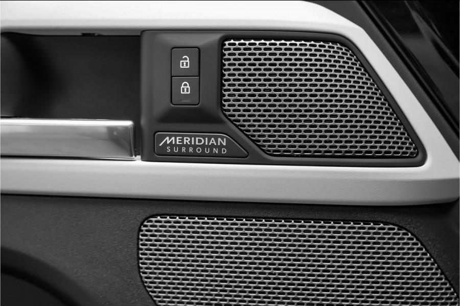 Land Rover Defender 110 3.0 P400 X HSE Pano Meridian ACC Standkachel Trekhaak 22"