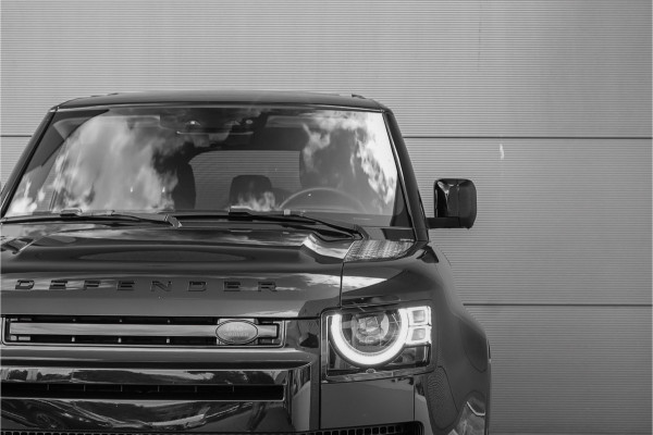 Land Rover Defender 110 3.0 P400 X HSE Pano Meridian ACC Standkachel Trekhaak 22"