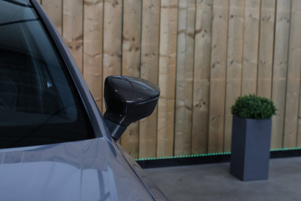 CUPRA Ateca 2.0 TSI 4DRIVE Limited Edition *Pano*Akra*Carbon*Kuipstoelen*360 Camera*Beats*