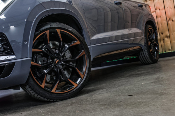 CUPRA Ateca 2.0 TSI 4DRIVE Limited Edition *Pano*Akra*Carbon*Kuipstoelen*360 Camera*Beats*