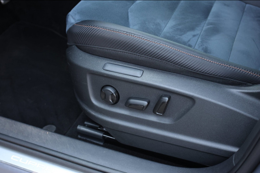 CUPRA Ateca 2.0 TSI 4DRIVE Limited Edition *Pano*Akra*Carbon*Kuipstoelen*360 Camera*Beats*