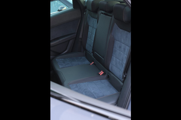 CUPRA Ateca 2.0 TSI 4DRIVE Limited Edition *Pano*Akra*Carbon*Kuipstoelen*360 Camera*Beats*