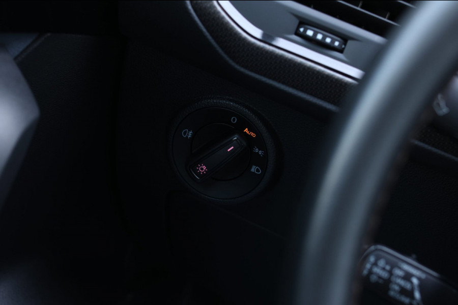 CUPRA Ateca 2.0 TSI 4DRIVE Limited Edition *Pano*Akra*Carbon*Kuipstoelen*360 Camera*Beats*