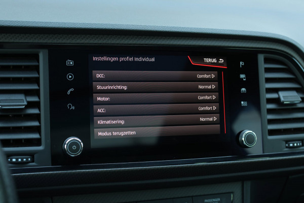 CUPRA Ateca 2.0 TSI 4DRIVE Limited Edition *Pano*Akra*Carbon*Kuipstoelen*360 Camera*Beats*