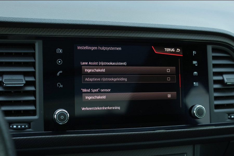 CUPRA Ateca 2.0 TSI 4DRIVE Limited Edition *Pano*Akra*Carbon*Kuipstoelen*360 Camera*Beats*