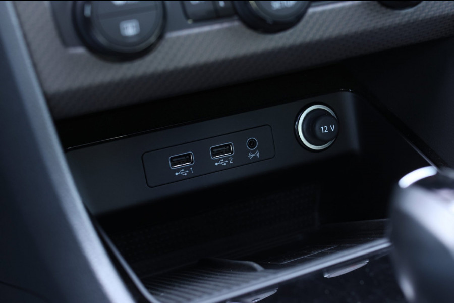 CUPRA Ateca 2.0 TSI 4DRIVE Limited Edition *Pano*Akra*Carbon*Kuipstoelen*360 Camera*Beats*