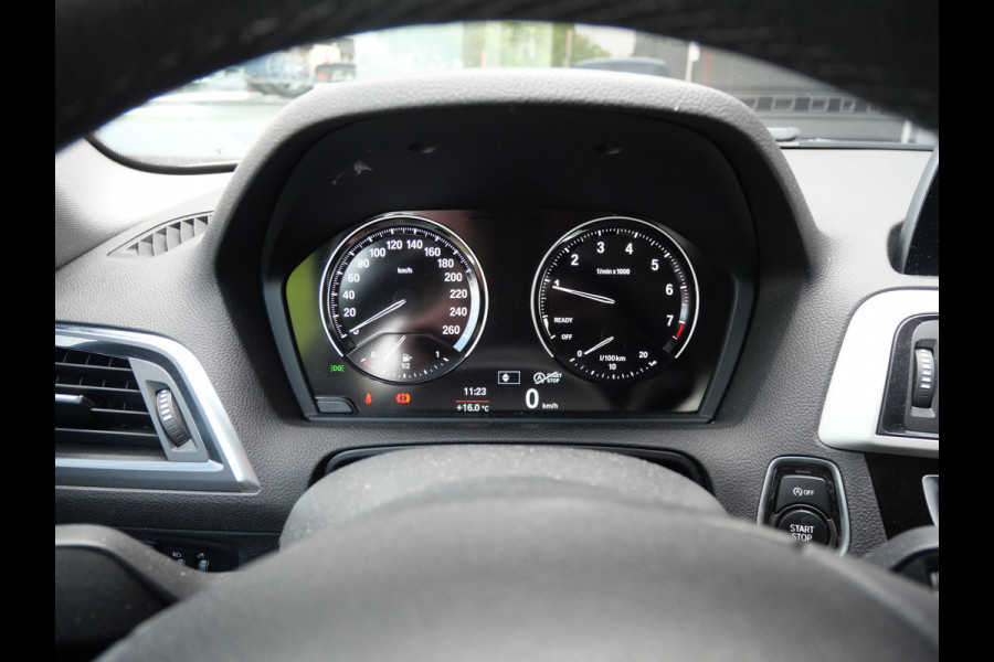 BMW 1-serie 116i EXECUTIVE | CRUISE | FULL-LED | NAVIGATIE | CLIMA | PDC V+A | ALL-SEASON!!