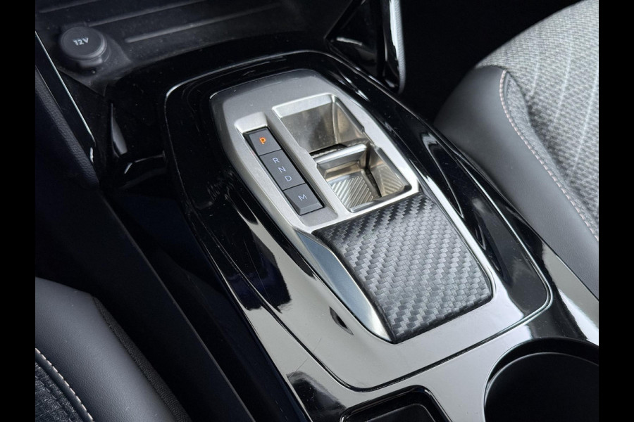 Peugeot 208 1.2 Hybrid 110 e-DCS6 Allure | FABRIEKSGARANTIE t/m 03-2027 | TOPSTAAT! | KEYLESS ENTRY | APPLE CARPLAY-ANDROID AUTO| PARKEERSENSOREN VOOR EN ACHTER |