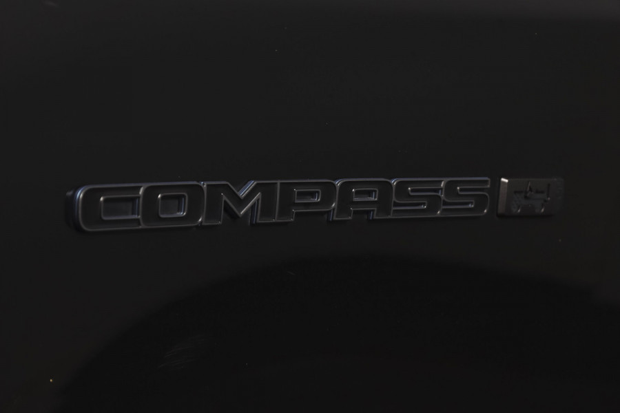 Jeep Compass 4xe 240 Plug-in Hybrid Electric 80th Anniversary | Dig. Cockpit | Adapt. Cruise | PDC | 360 Camera | NAV + App. Connect | ECC | Elek. Klep | |