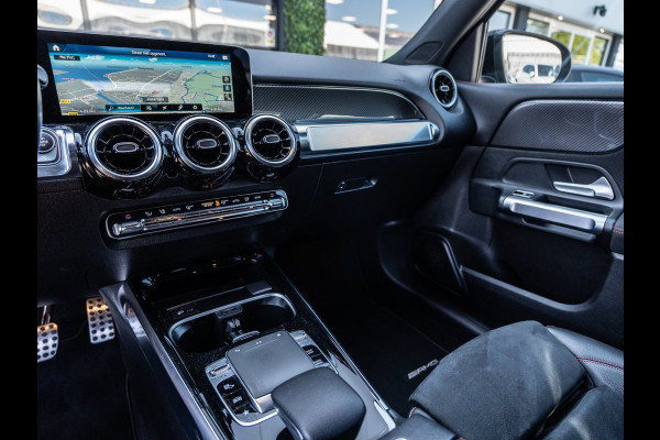Mercedes-Benz Glb 200 Business Solution AMG | Camera | Carplay | Night Pack